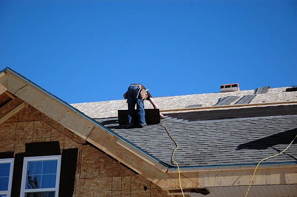 Best Emergency Roof Repair  in Weidman, MI